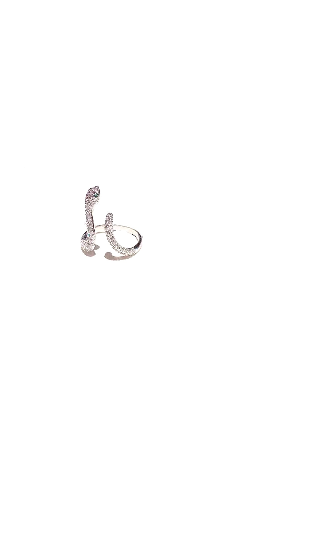 Medusa Ring